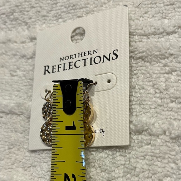 Northern reflection gold tone earrings - Picture 4 of 4